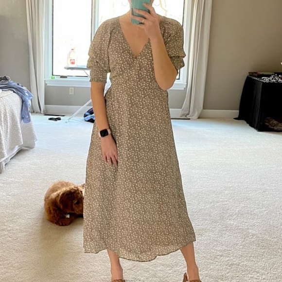 Lulus Times With You Sage Green Floral Print Puff Sleeve Midi Dress Size Medium - Picture 8 of 15